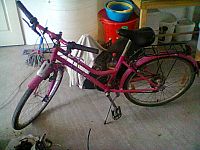 Roze decija bicikla