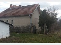 Prodajem seosko domacinstvo,Donja Trepca-Cacak